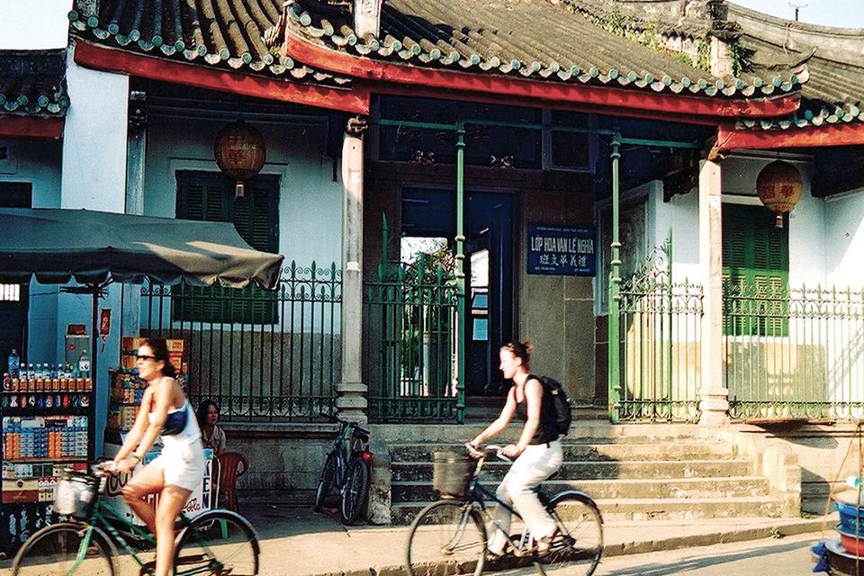biking-hoi-an