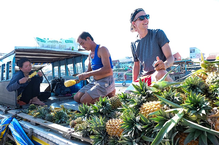 cai-be-floating-market