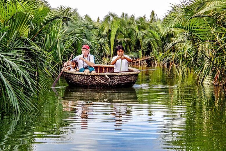cam-thanh-water-coconut-village-day-trip-1