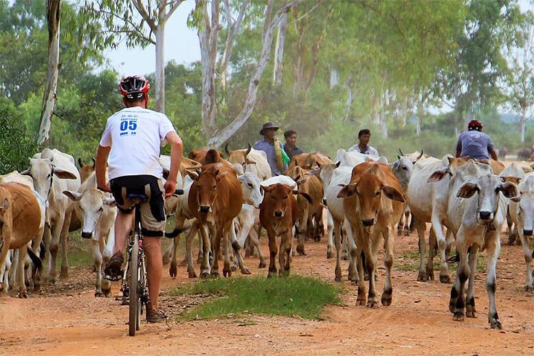 vietnam-cambodia-biking-tour-cambodia-4