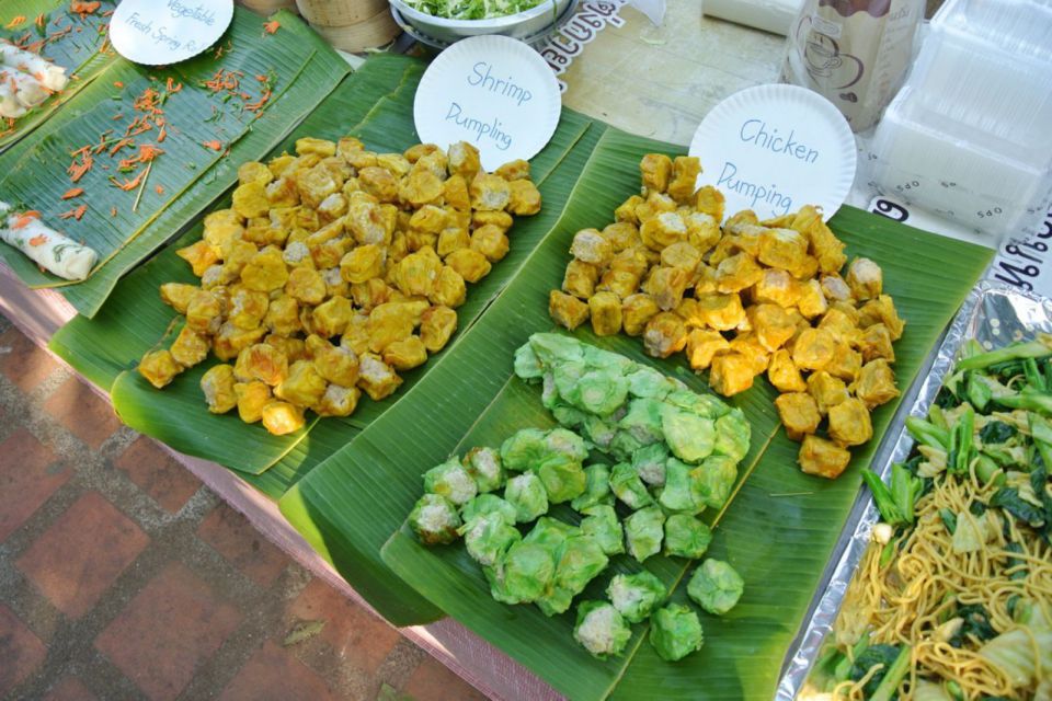 chiang-mai-old-town-and-around-market-1