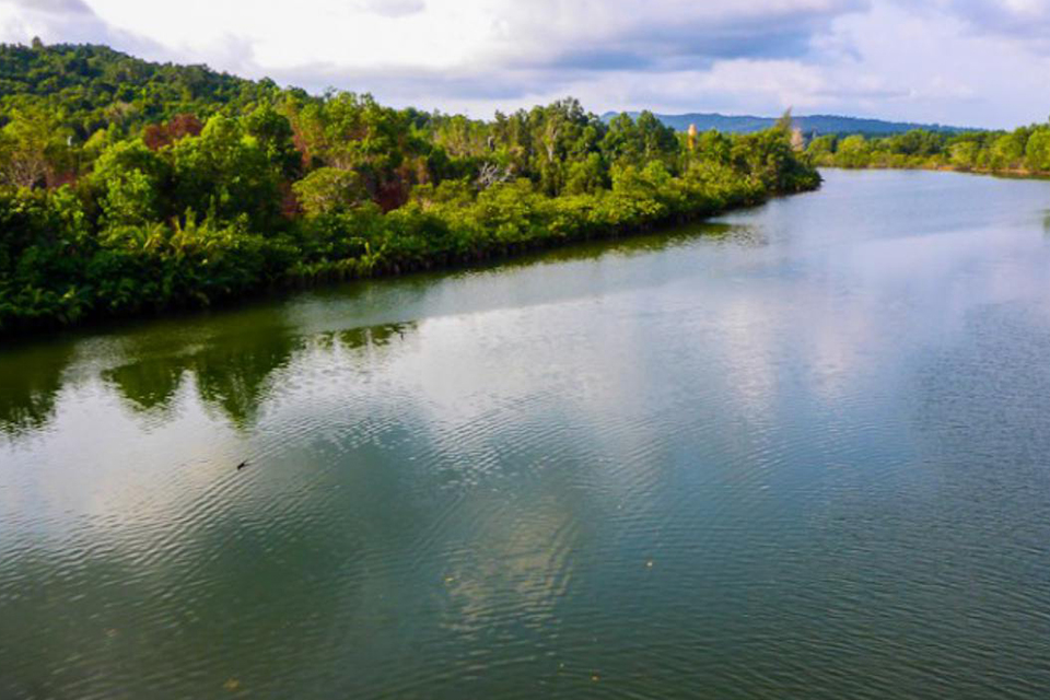 cua-can-river-discover-northern-island-and-kayak-in-cua-can-river-1