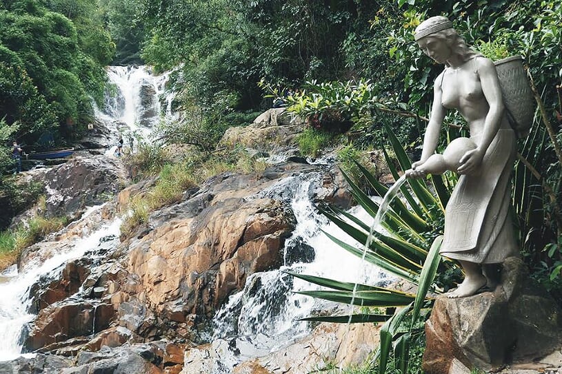 da-lat-waterfall