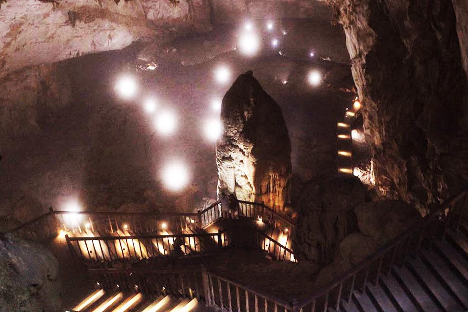 960-discover-paradise-cave