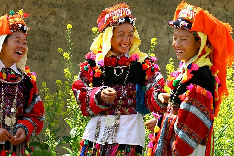 sapa-easy-trek-bac-ha-market-2d3n-5