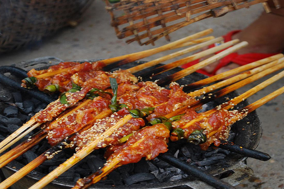 hanoi-street-food-tour-3-hours-6