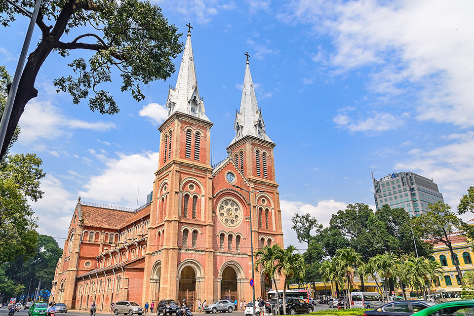 960-hcmc-church