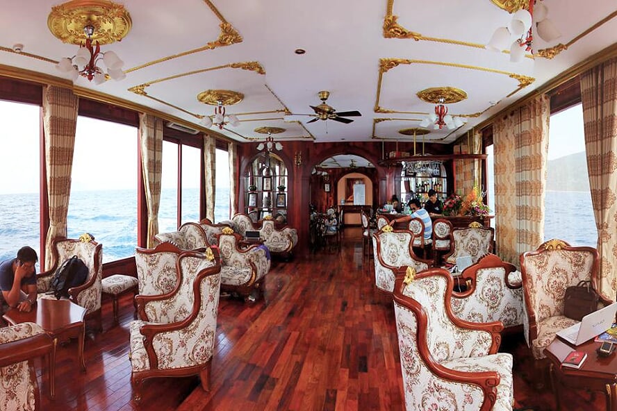 emperor-day-cruise-5