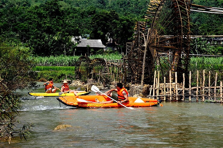 kayaking-1