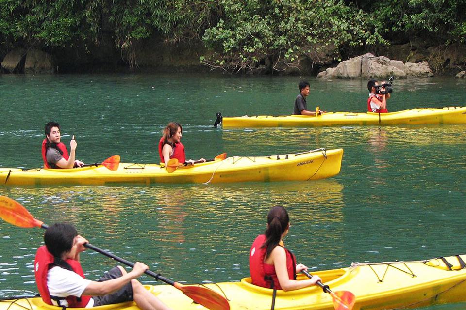 960-kayaking