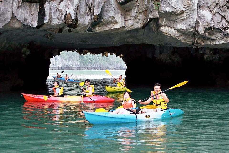northern-vietnam-from-mountain-to-the-sea-16-days-6
