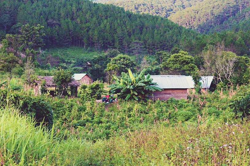 local-house-in-dong-iar-jieng