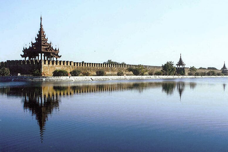 from-angkor-wat-to-bagan-12-days-mandalay-16