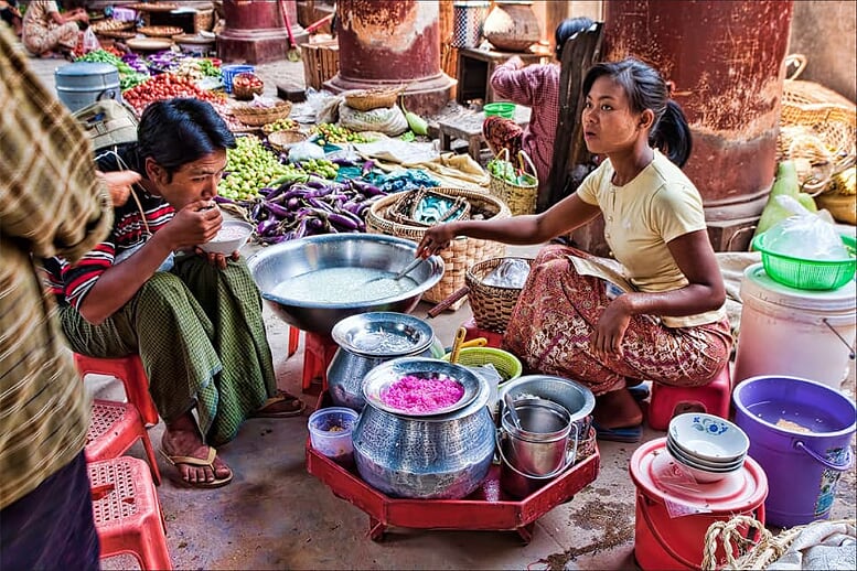 yangon-kyaikhtiyoe-hpa-an-5-days-4-nights-mareket-6
