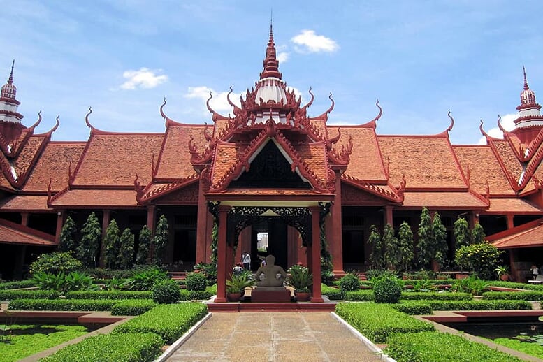 legend-mekong-9-days-national-museum-cambodia-6