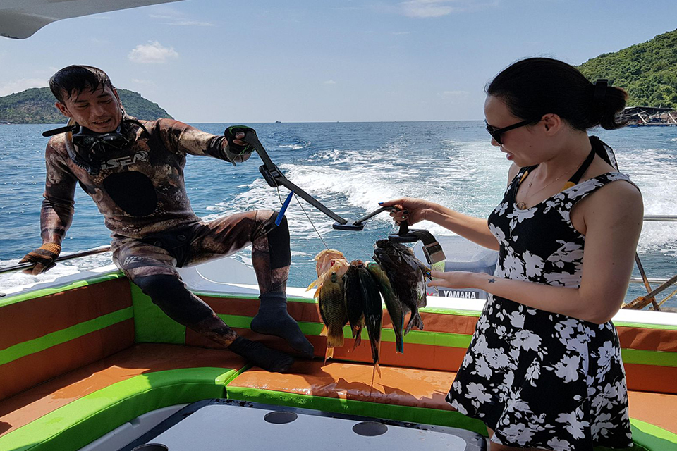 phu-quoc-sunrise-fishing-tour-2