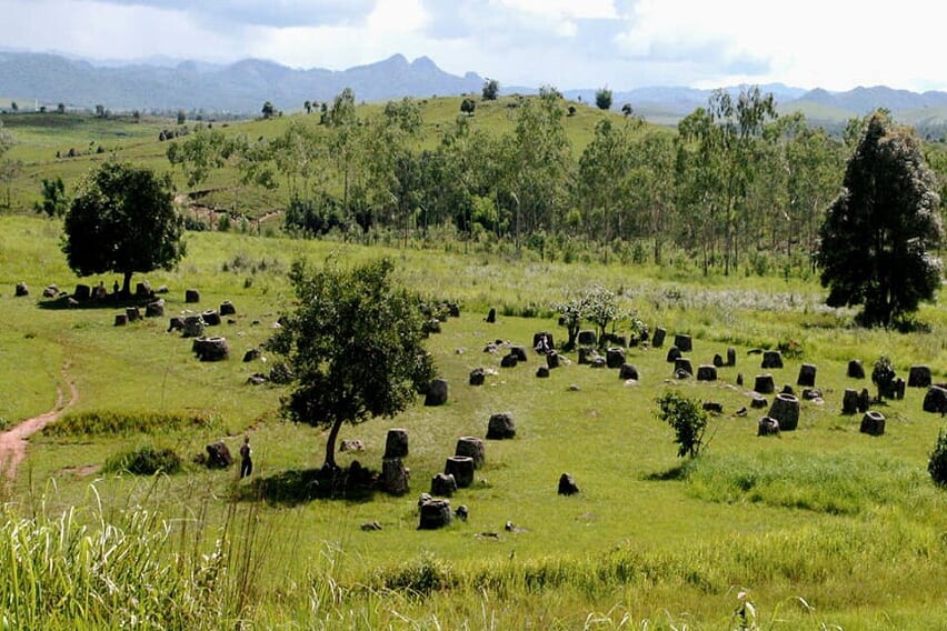 thailand-laos-discovery-23-days-plain-of-jars-8