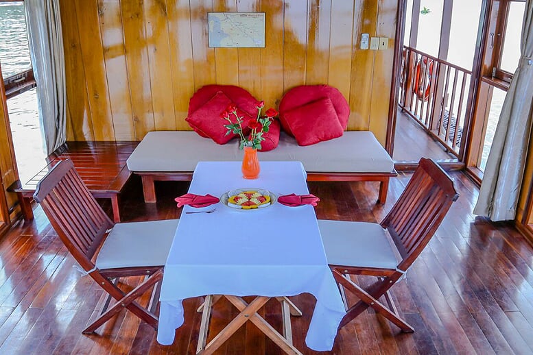 gecko-eyes-cruise-saigon-phnom-penh-3-days-5