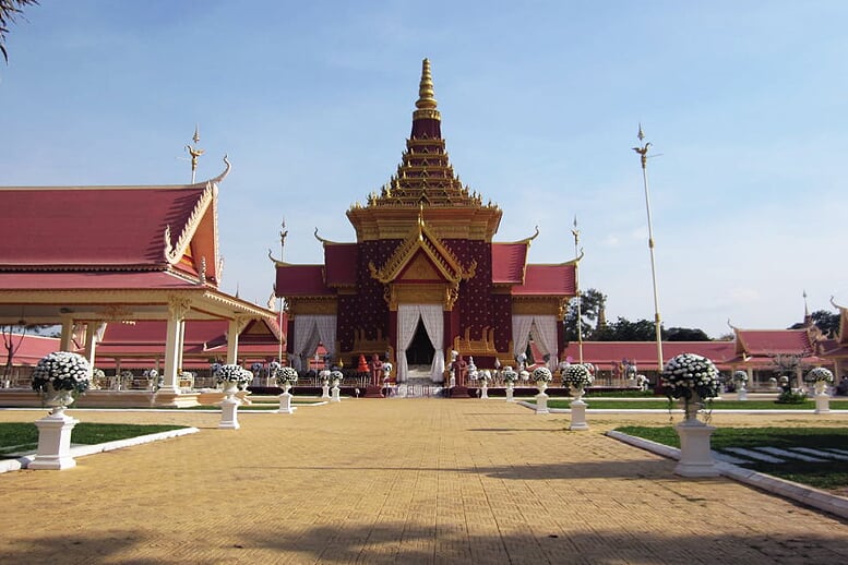 legend-mekong-9-days-phnom-penh-7