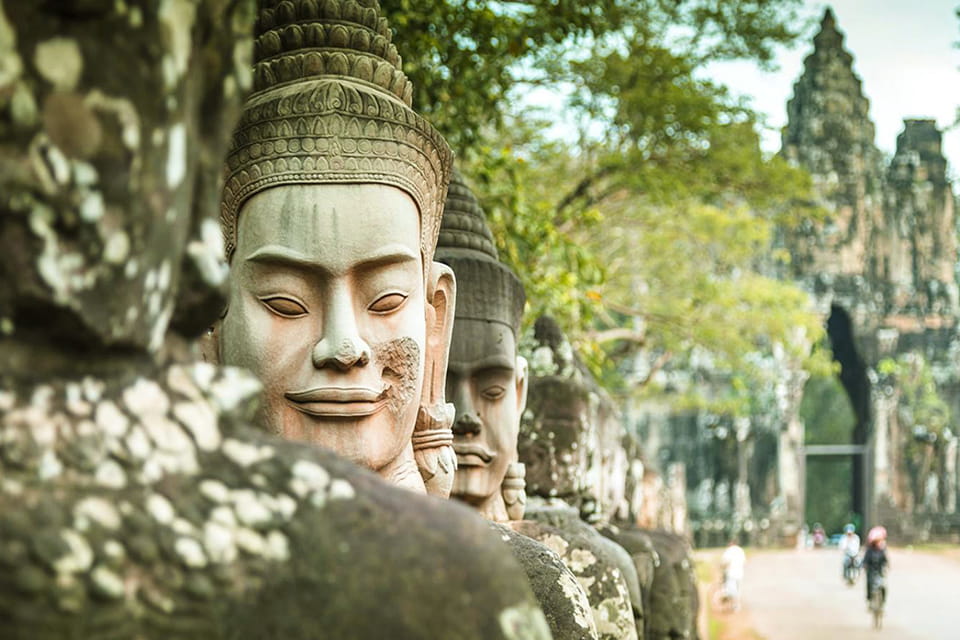 mysterious-angkor-3-days-2-nights-8