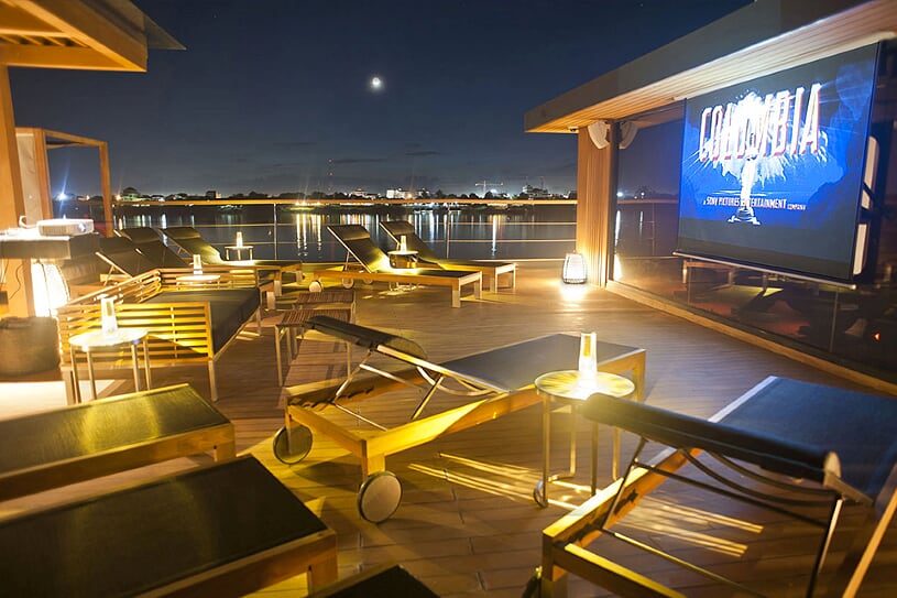 sundeck