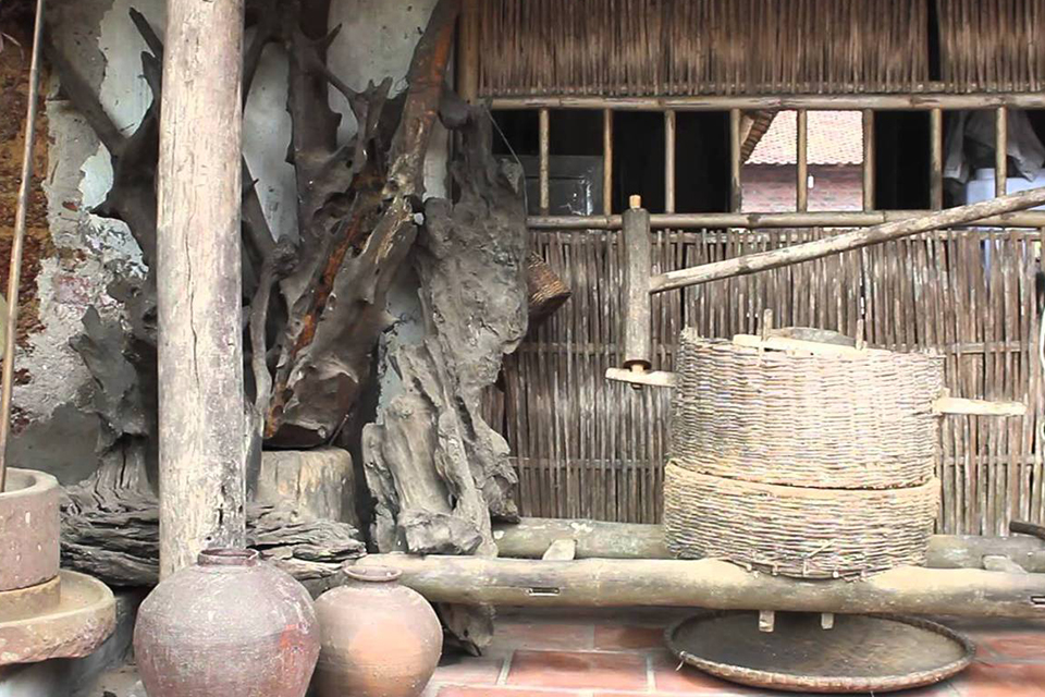 thay-pagoda-tay-phuong-pagoda-duong-lam-village-full-day-private-5