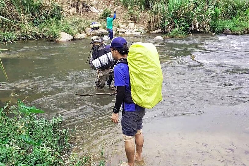 trekking-to-monkey-mountain-1