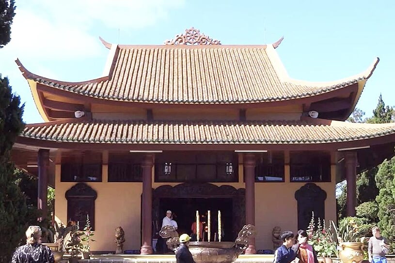truc-lam-pagoda