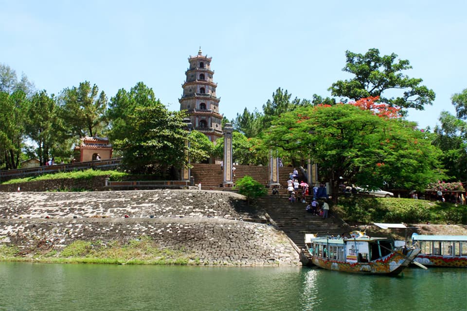 grand-indochina-tour-17-days-11