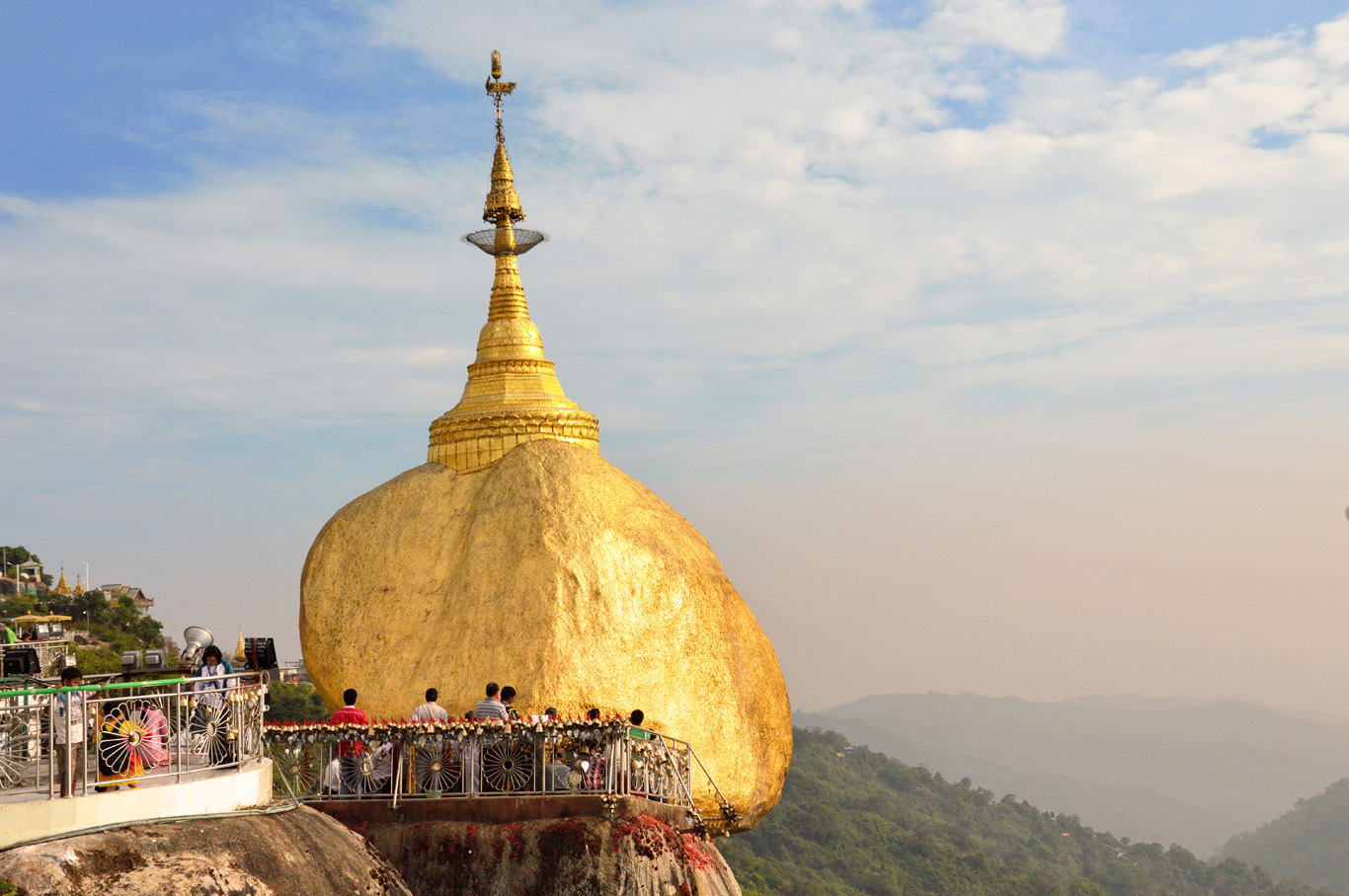golden-rock-2