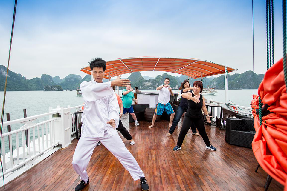 l'azalee-deluxe-cruise-3-days-2-nights-4