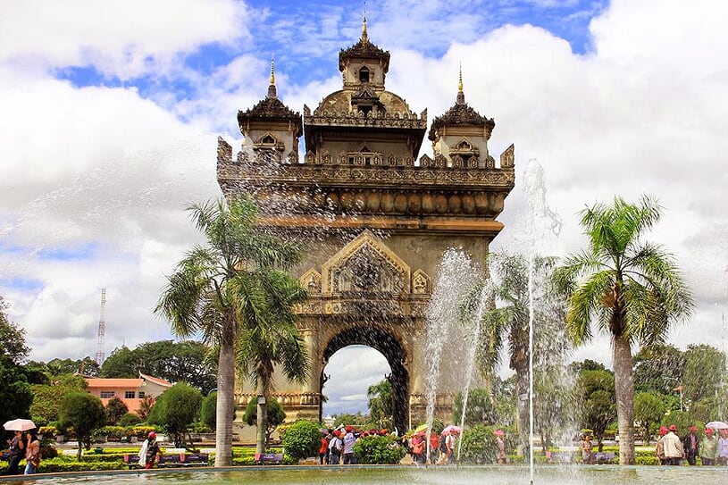 patuxai-monument