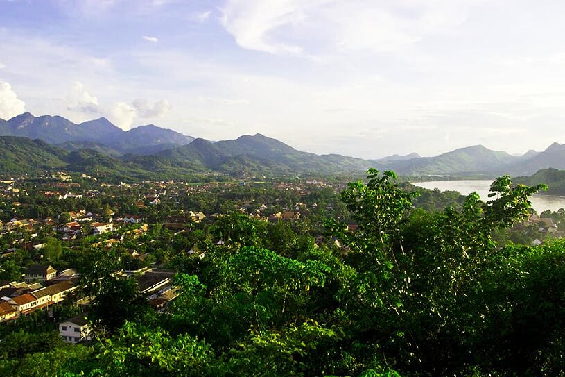 phou-si-mount