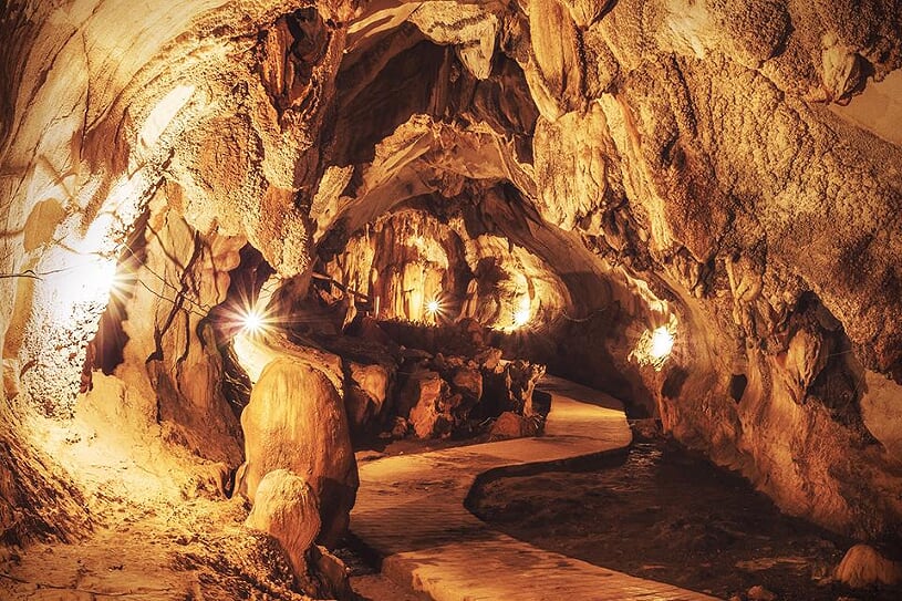 tham-jang-cave