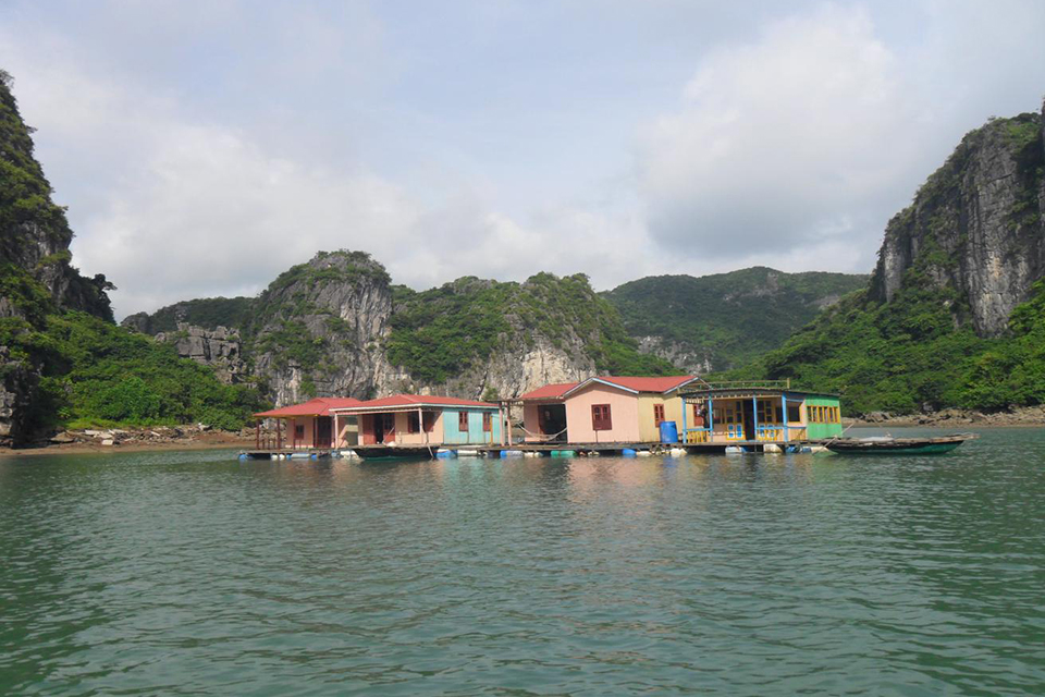 vung-vieng-village-amira-cruise-3-days-2-nights-4