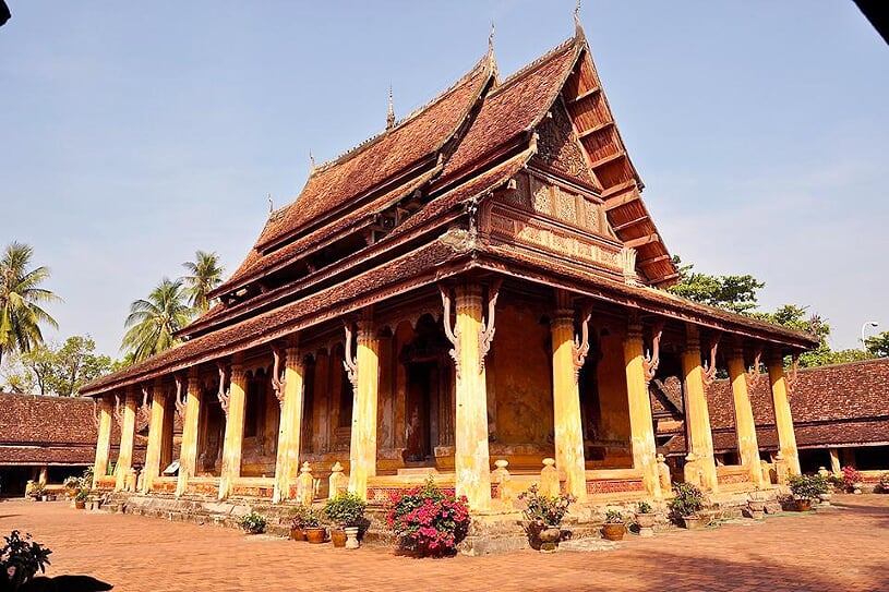 wat-si-saket-temple-2