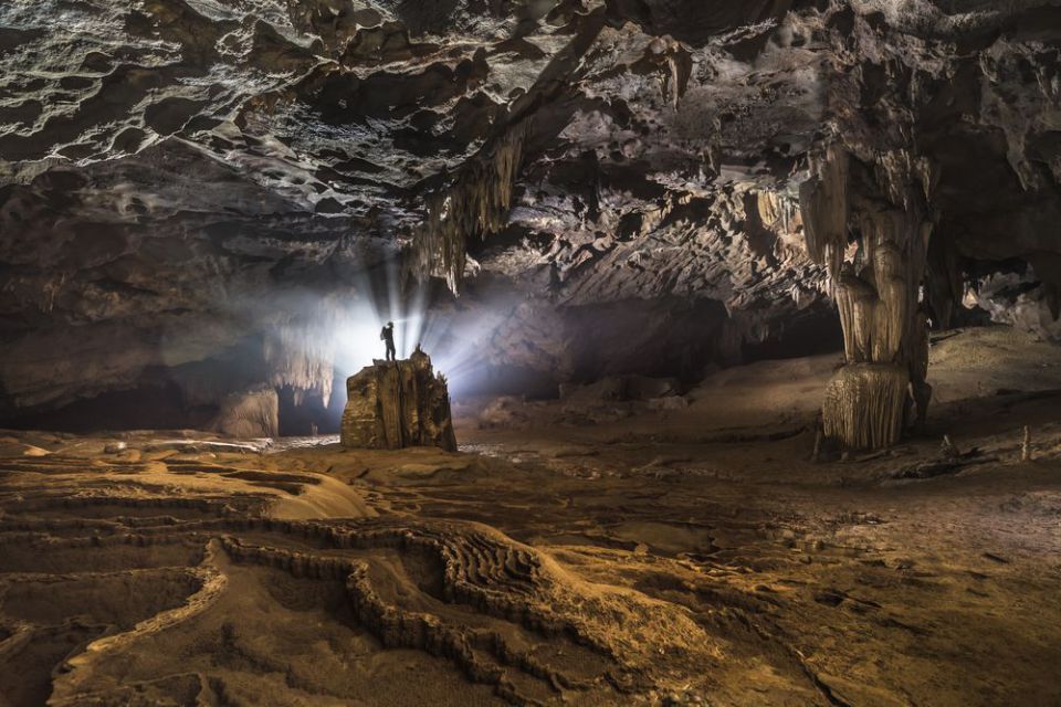 nuoc-nut-cave-discovery-full-day-3