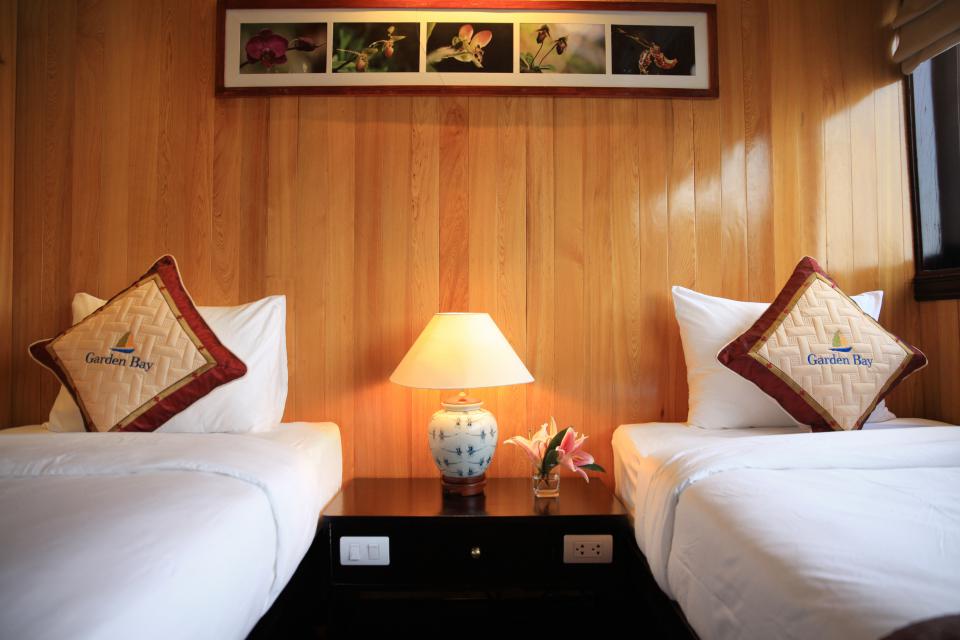 cabin-1