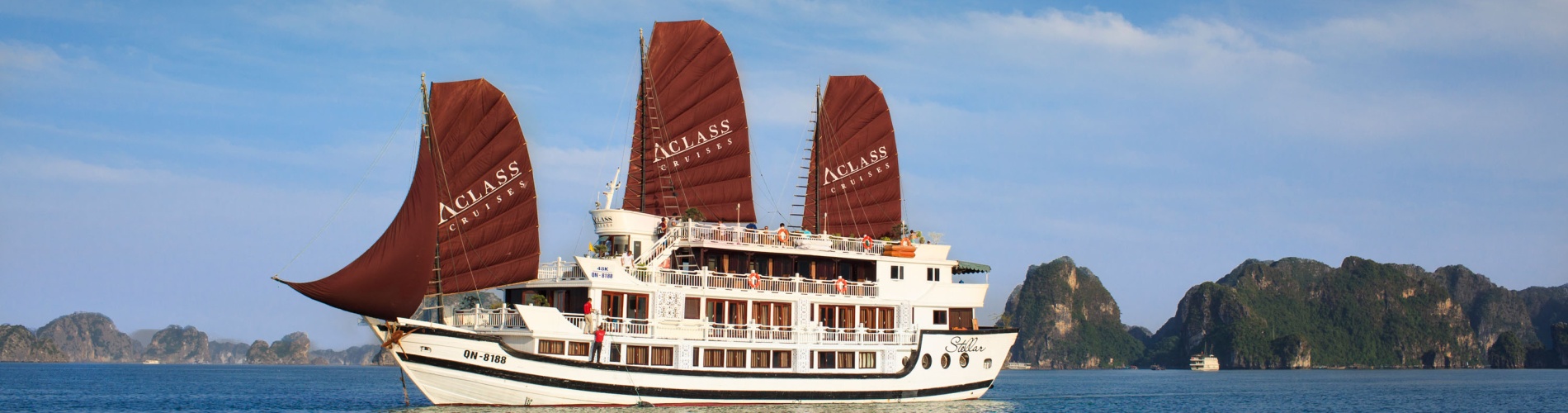 Deluxe Cruises