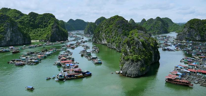 Exploring the most famous caves in Cat Ba island (Editor’s choice)