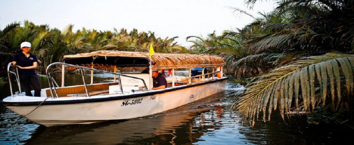 Cu Chi Tunnels Full Day Tour by boat & bike