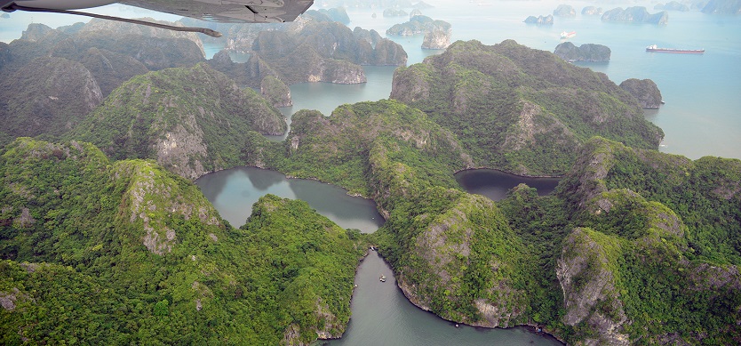  Experts offer suggestions to remove scripts on Halong Bay caves