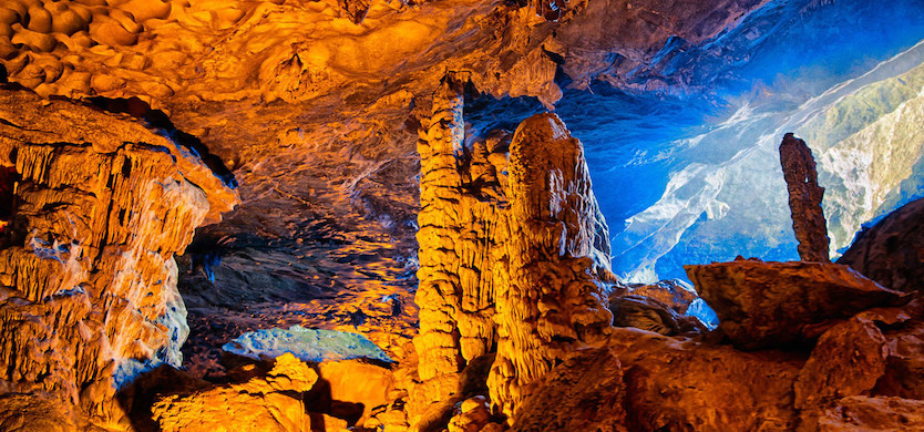 Me Cung Cave