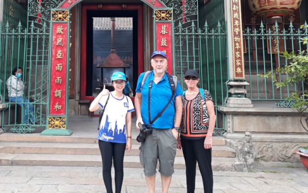 Free Tour to Chinatown in Saigon
