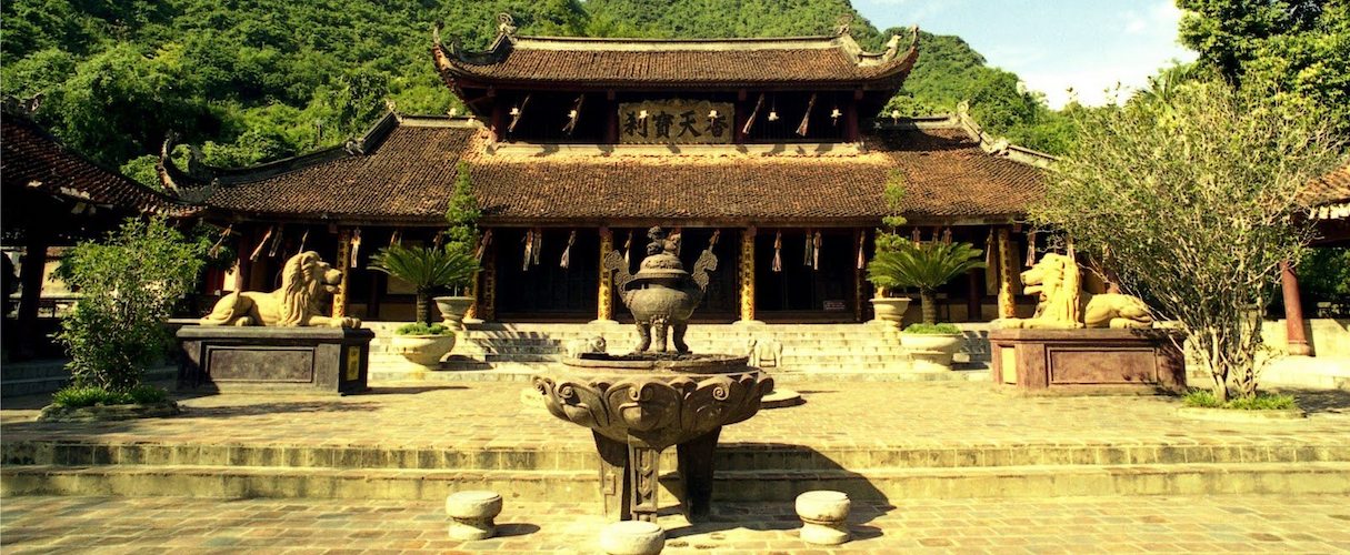 Perfume Pagoda