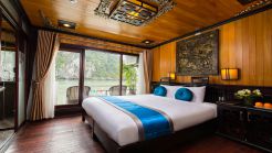 Deluxe cabin
