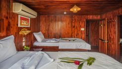 Deluxe cabin