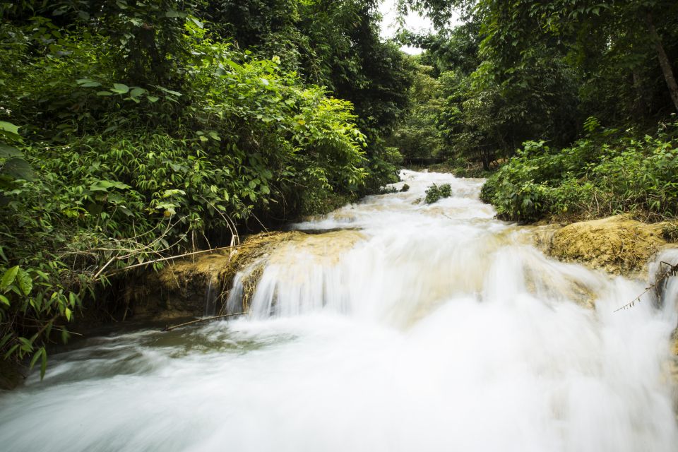 Hieu Waterfall full