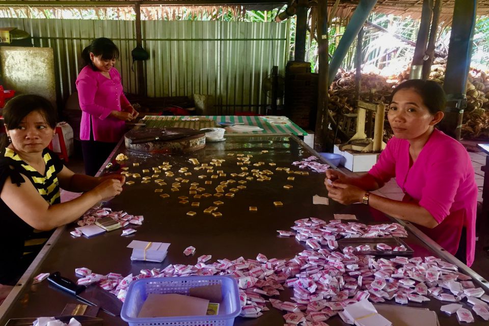 cococnut-candy-work-shop