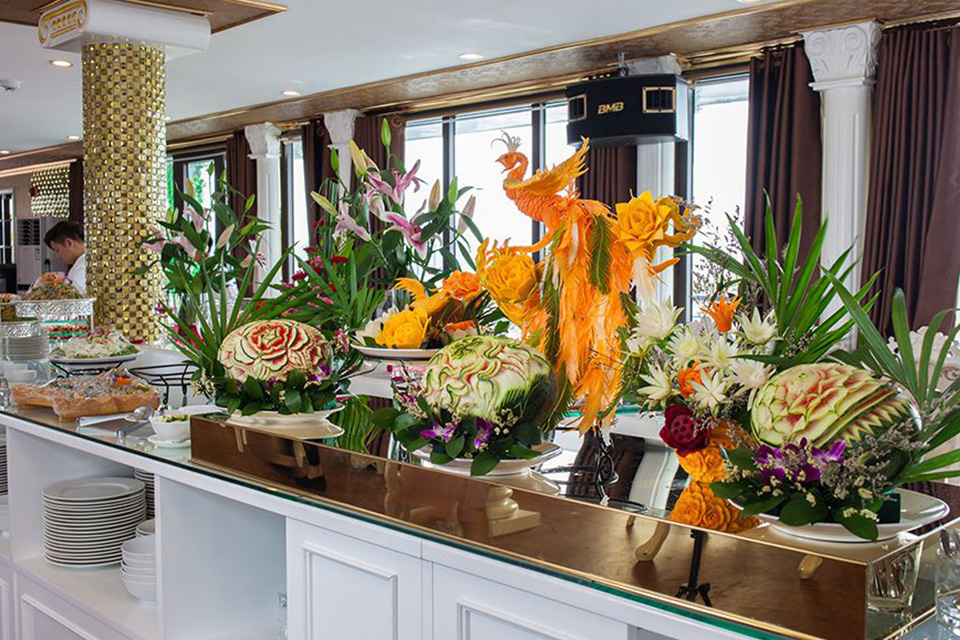 food-on-boat